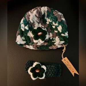 Handmade Infant NFL Eagles Hat and Headband, NWT